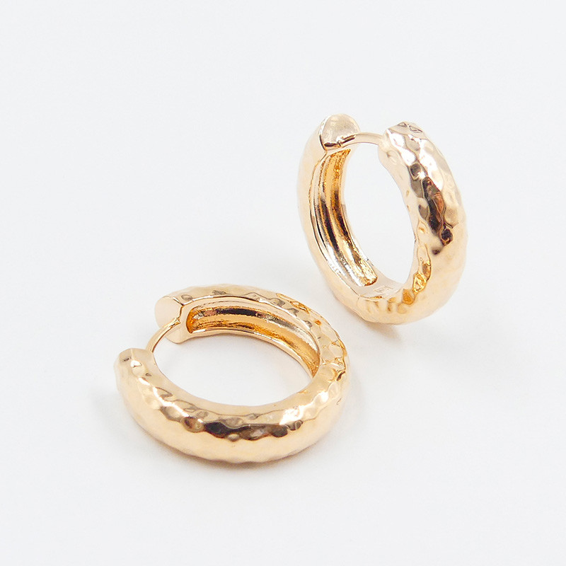 Créoles Plaqué Or martelées 15mm