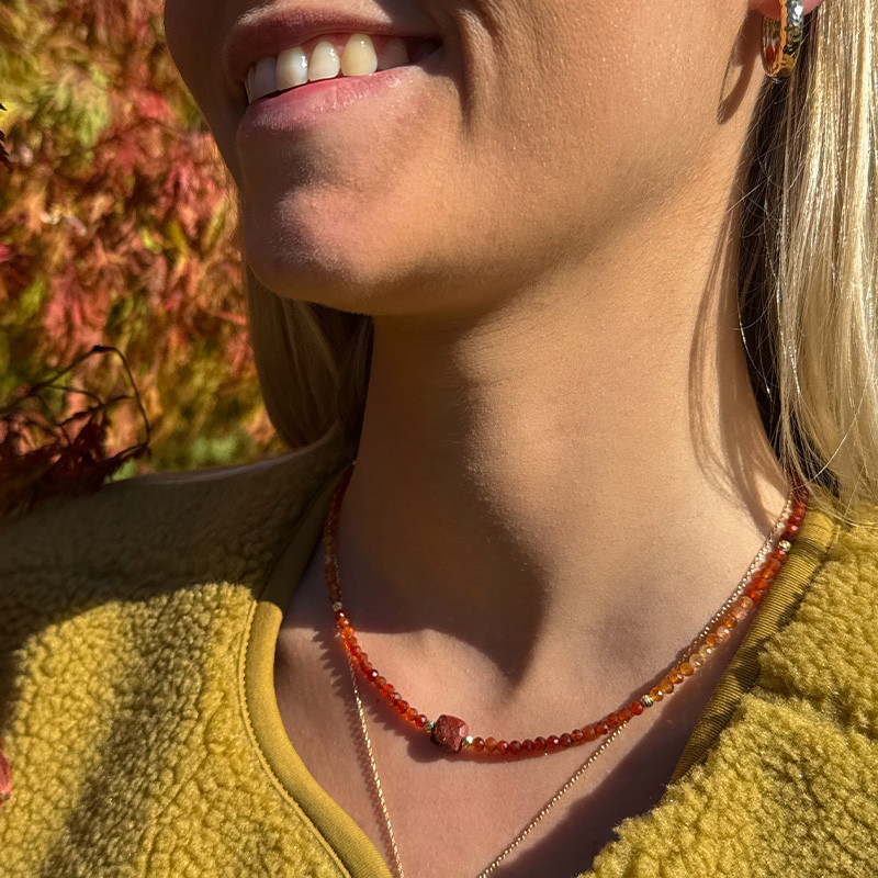 Collier Plaqué or pierres Grenat