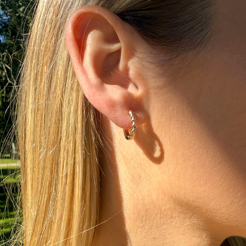 Créoles Plaqué Or semi torsadée