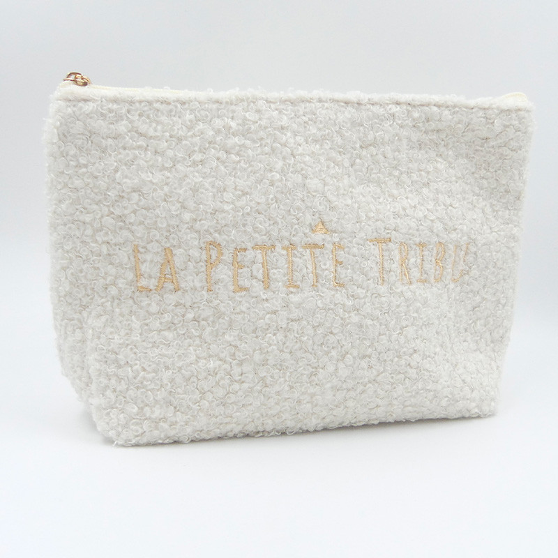 Pochette moumoute blanche