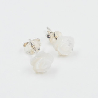 Clous argent fleur nacre