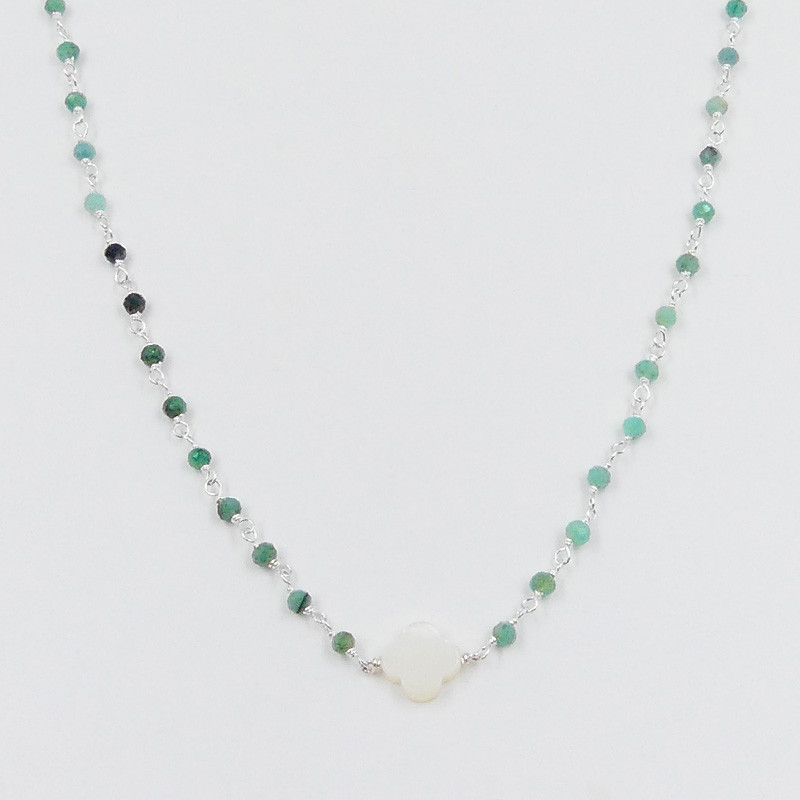 collier links emeraude et trefle nacre