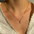 Collier or 18 carats & Opale de Feu