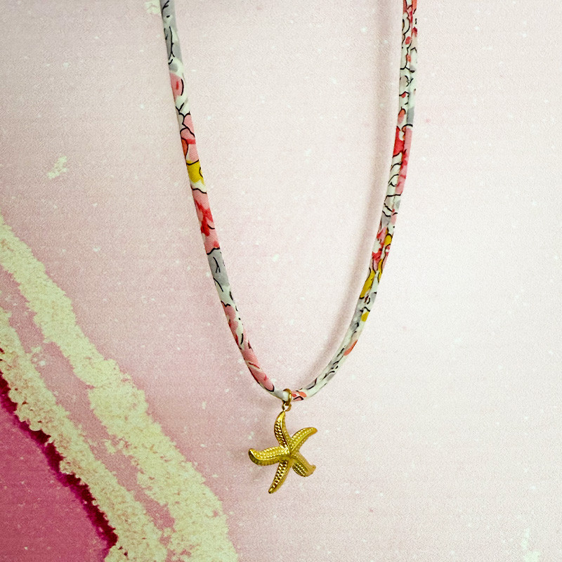 Collier Liberty Rose & Étoile de Mer Acier Inoxydable Doré