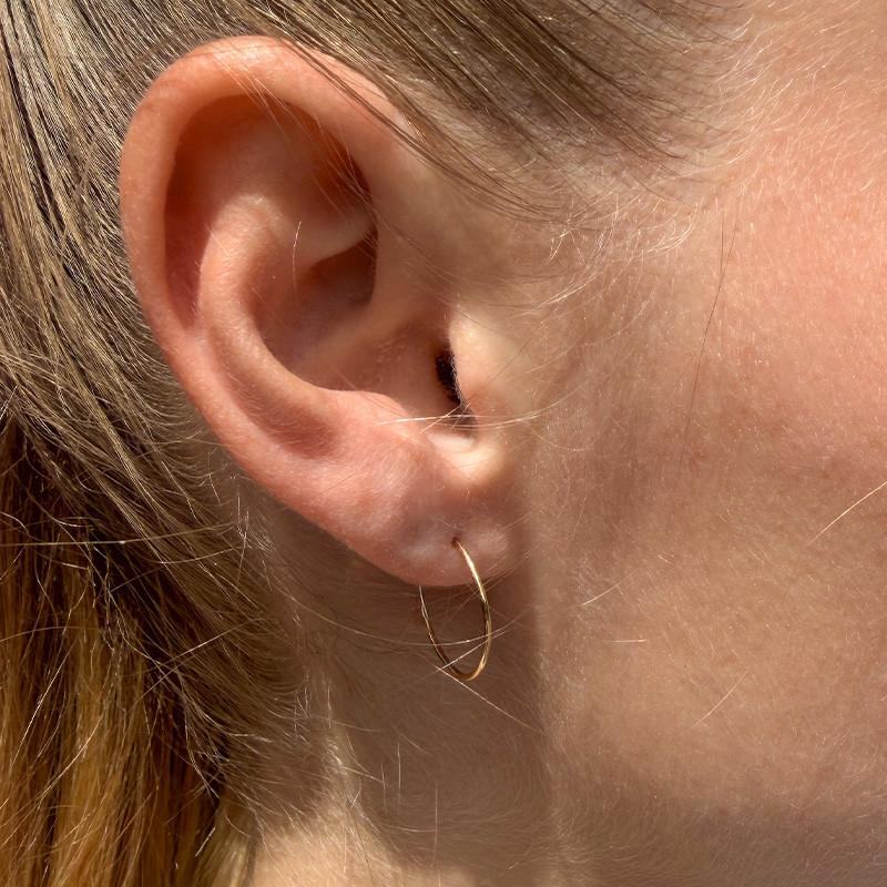 Boucle d'oreille créole or 18 carats