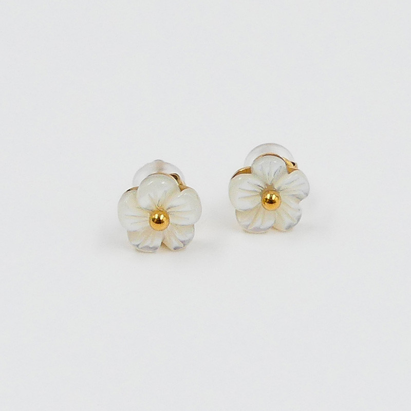 Clous d'oreilles acier fleur nacre