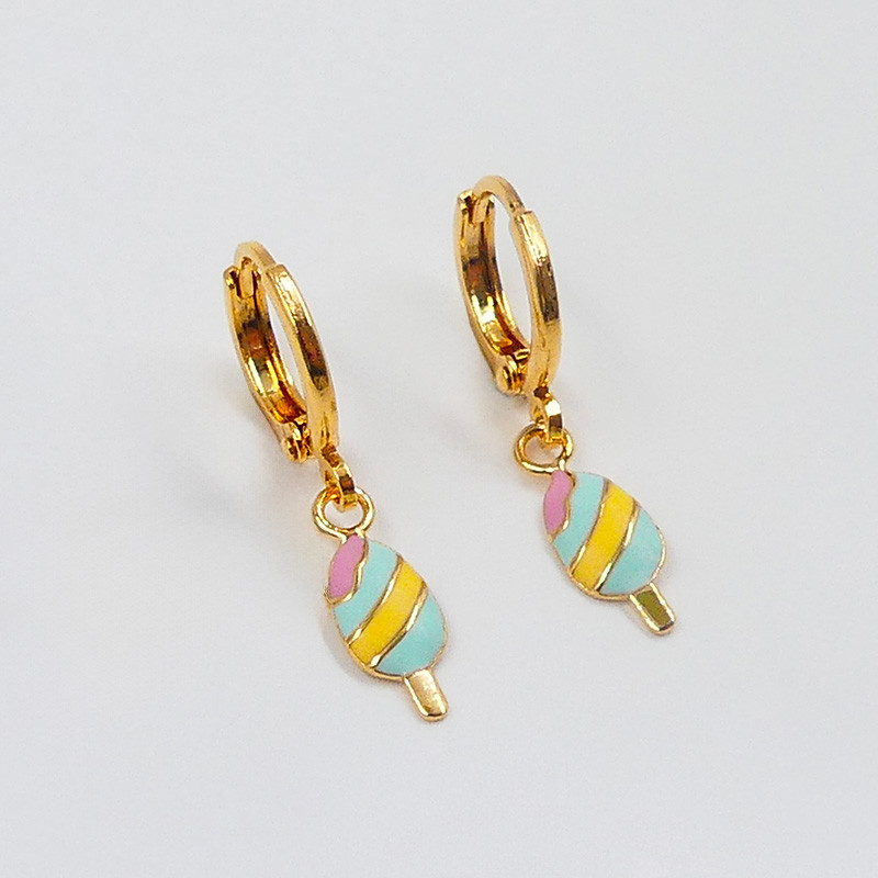 Boucle d'oreille glace dorée