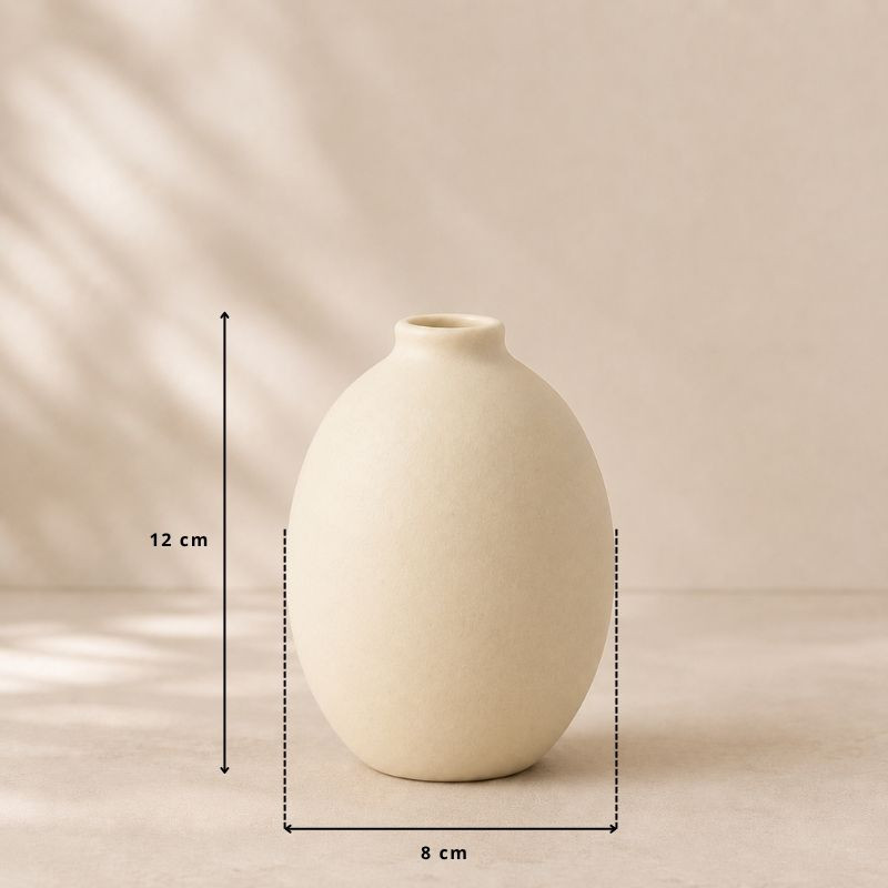 vase écru décoratif forme ovale