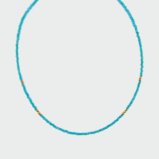 Collier doré pierres fines ras de cou