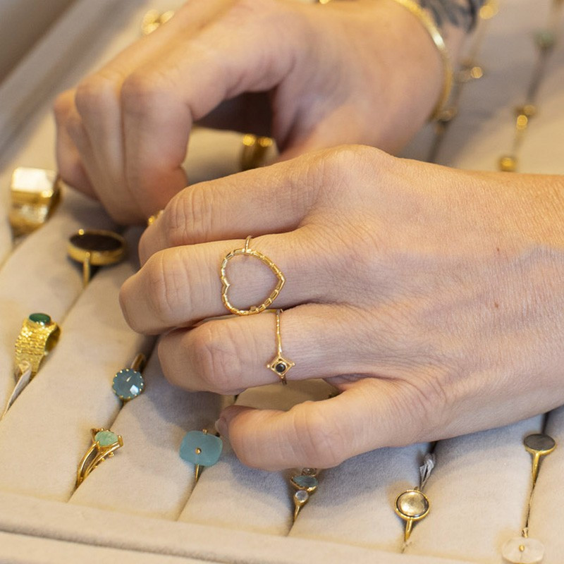 Bague Dorée Grand Coeur ciselé