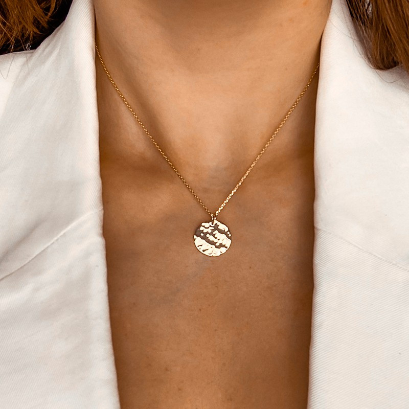 Collier Plaqué Or Médaille Martelée