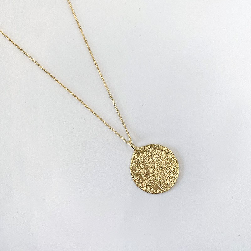 Collier Plaqué or Médaille texturée 20mm