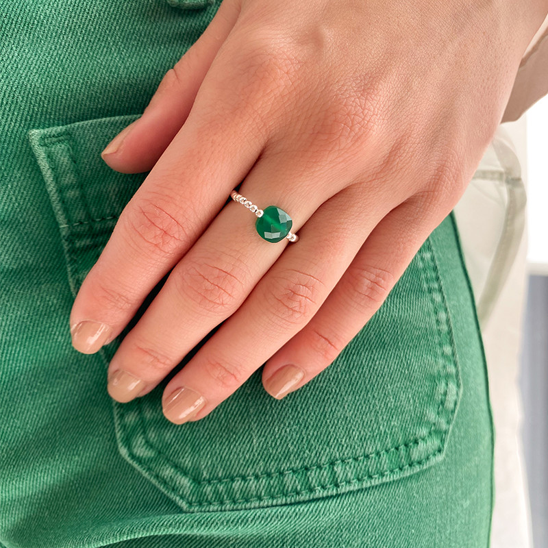 Bague Argent élastique et petite pierre fine