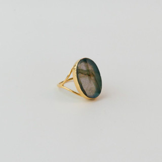 Bague Dorée grande pierre Labradorite