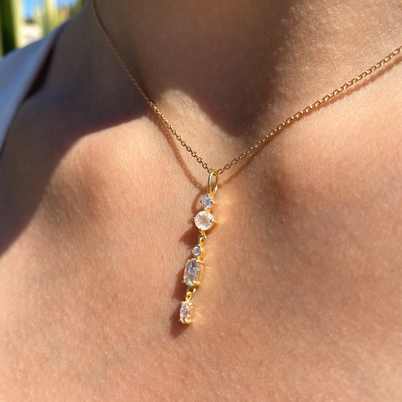 Collier Plaqué Or pendentif pierres fines