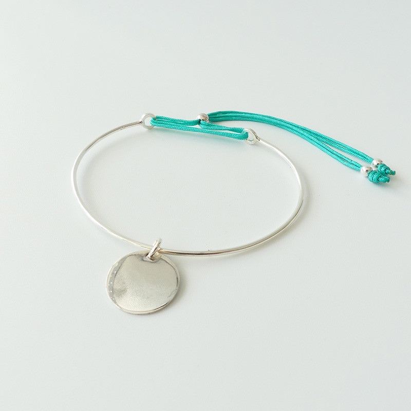 Bracelet Jonc Argent Cordon et médaille